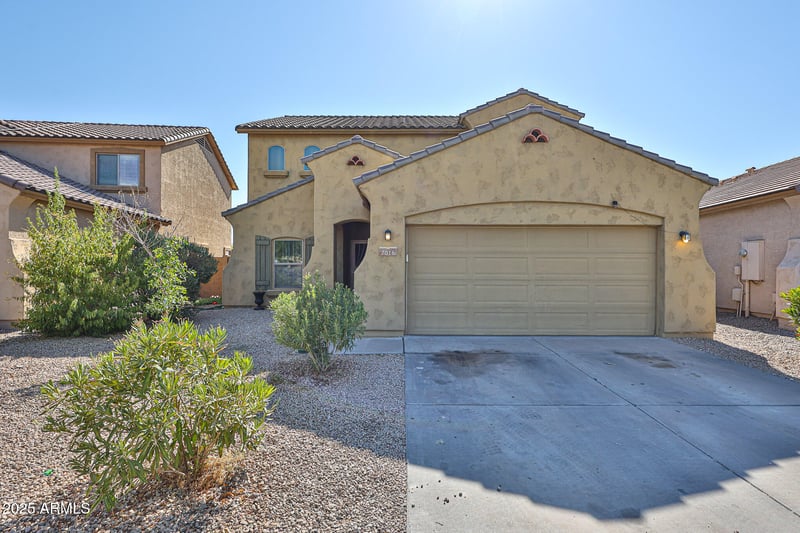 7016 54th Ln, Laveen, AZ 85339