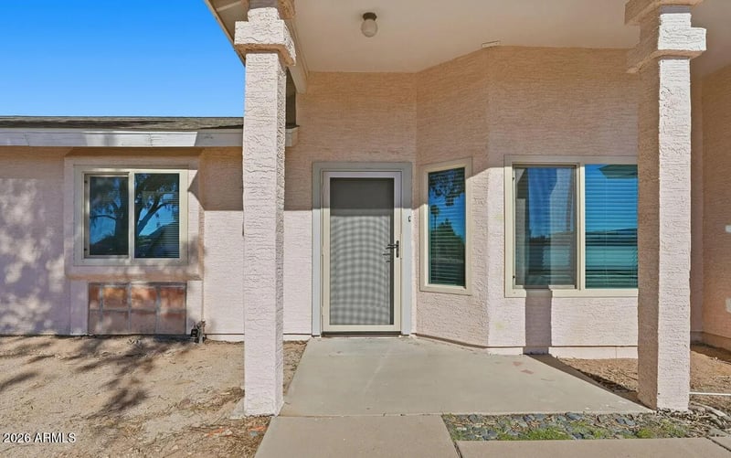 7016 Menlo St, Mesa, AZ 85207