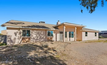 7016 Menlo St, Mesa, AZ 85207