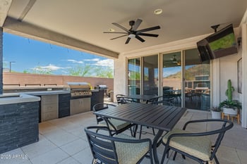 7016 Quail Track Dr, Peoria, AZ 85383