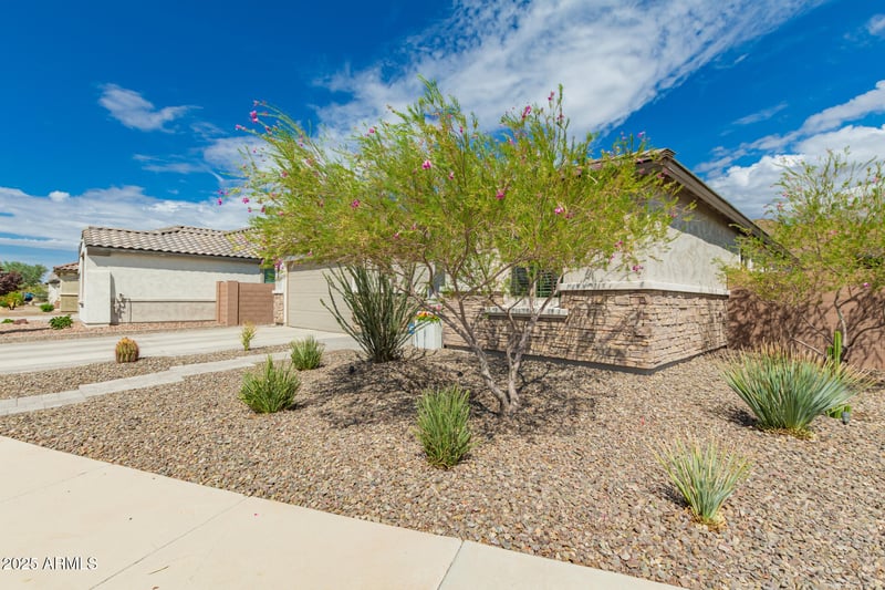 7016 Quail Track Dr, Peoria, AZ 85383