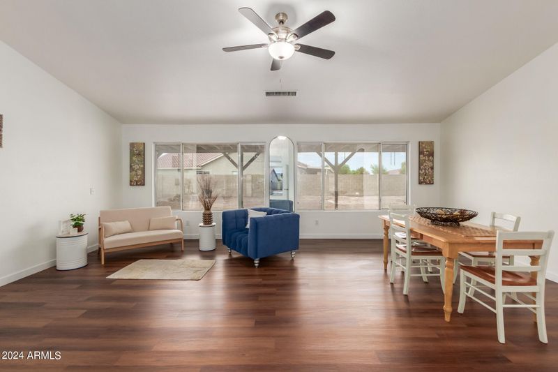 7016 S 16th Way, Phoenix, AZ 85042