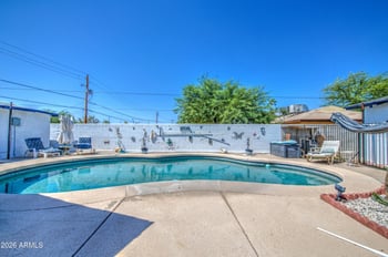7016 5th Ave, Phoenix, AZ 85041