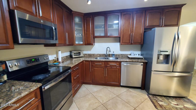 7017 33rd Ave, Phoenix, AZ 85051