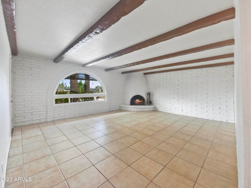 7017 E Colonial Club Dr, Mesa, AZ 85208