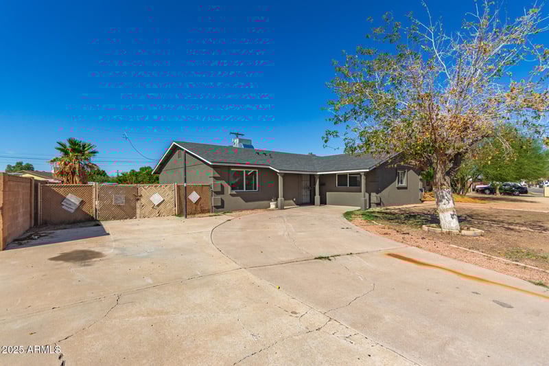 7018 Mariposa St, Phoenix, AZ 85033