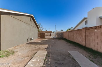 7018 Mariposa St, Phoenix, AZ 85033