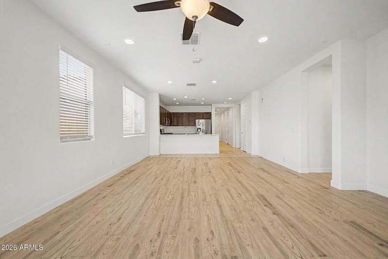 7019 13th Way, Phoenix, AZ 85042