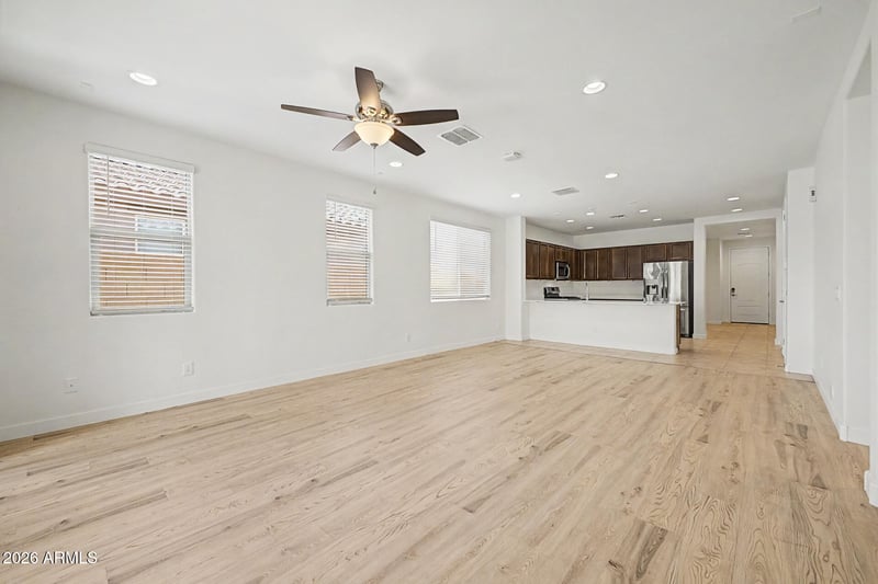 7019 13th Way, Phoenix, AZ 85042