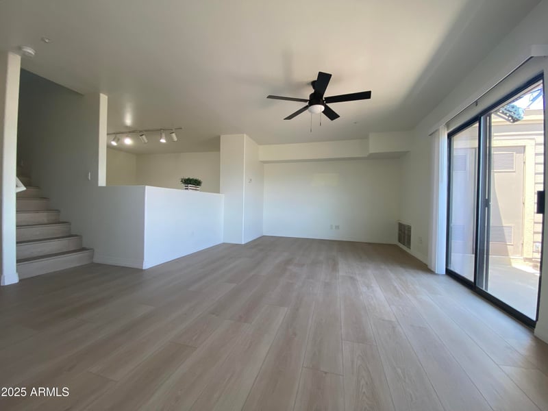 702 Beck Ave, Tempe, AZ 85281