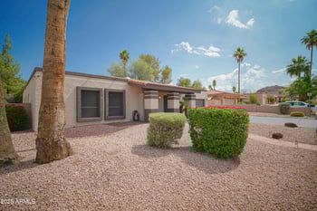 702 Coral Gables Dr, Phoenix, AZ 85022