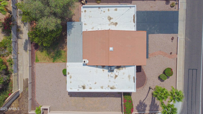 702 Coral Gables Dr, Phoenix, AZ 85022