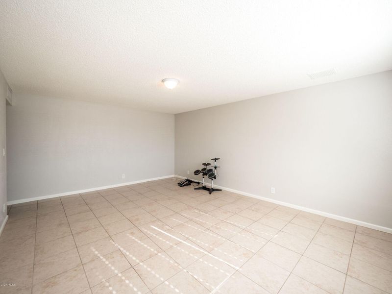 702 E 7th Dr, Mesa, AZ 85204