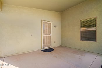 702 Jersey Way, San Tan Valley, AZ 85143