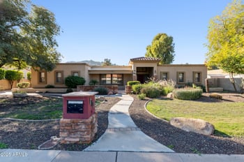 702 Moon Valley Dr, Phoenix, AZ 85023