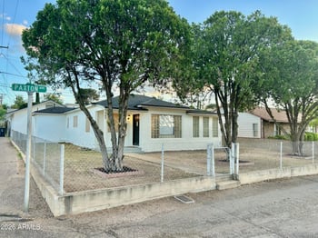 702 Paxton Ave, Miami, AZ 85539