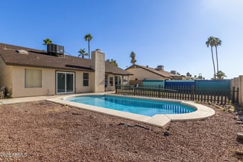 702 Sequoia Dr, Phoenix, AZ 85027