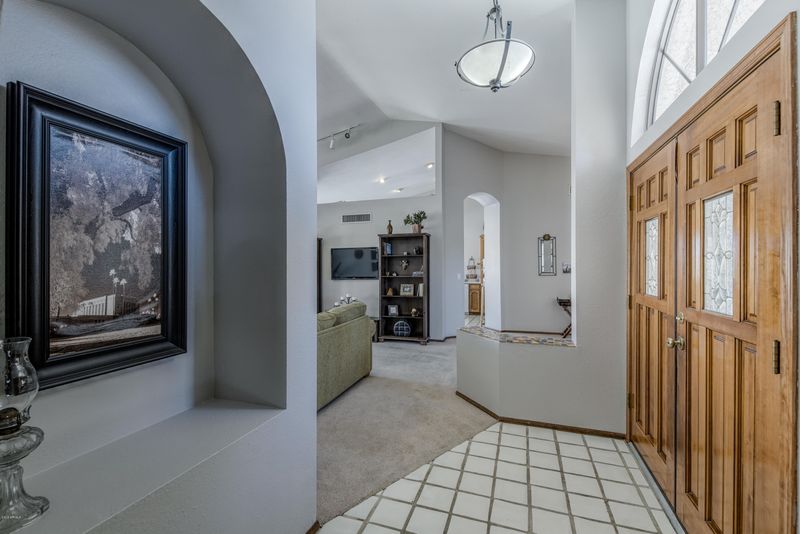 702 W Straford Dr, Chandler, AZ 85225