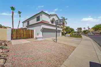 7020 Tonto Dr, Glendale, AZ 85308