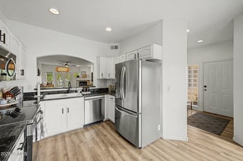 7021 E Earll Dr #202, Scottsdale, AZ 85251