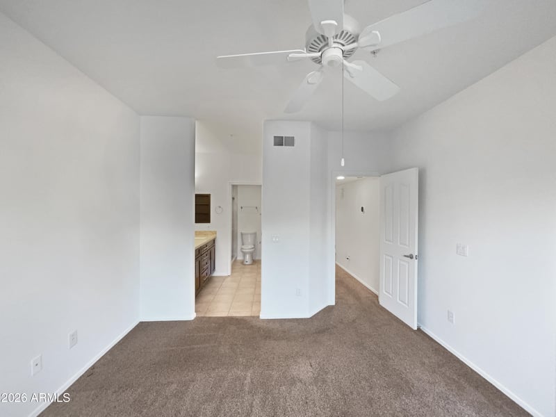 7021 Earll Dr #204, Scottsdale, AZ 85251