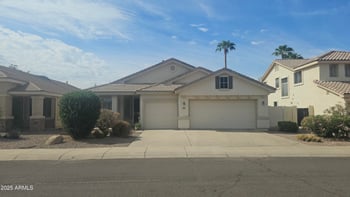7021 Irma Ln, Glendale, AZ 85308