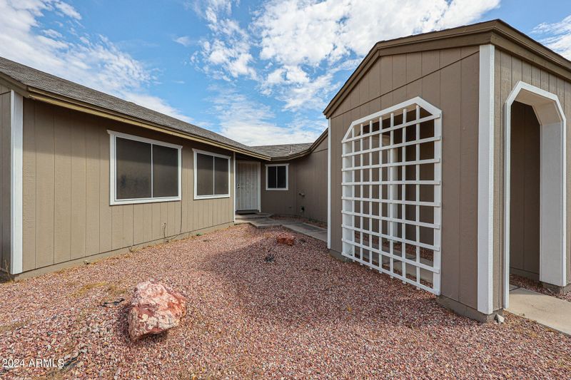 7021 S 42nd St, Phoenix, AZ 85042