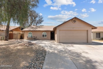 7021 Ocotillo Rd, Glendale, AZ 85303