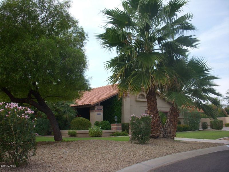 7022 W Eugie Ave, Peoria, AZ 85381