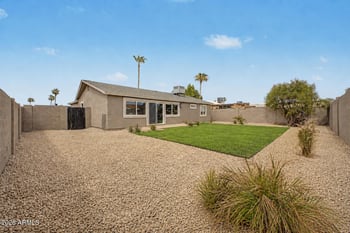 7023 Cypress St, Phoenix, AZ 85035
