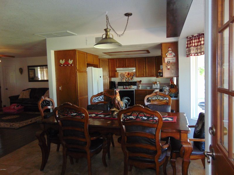 7024 W Parkway Dr #2.4 AC, Phoenix, AZ 85043
