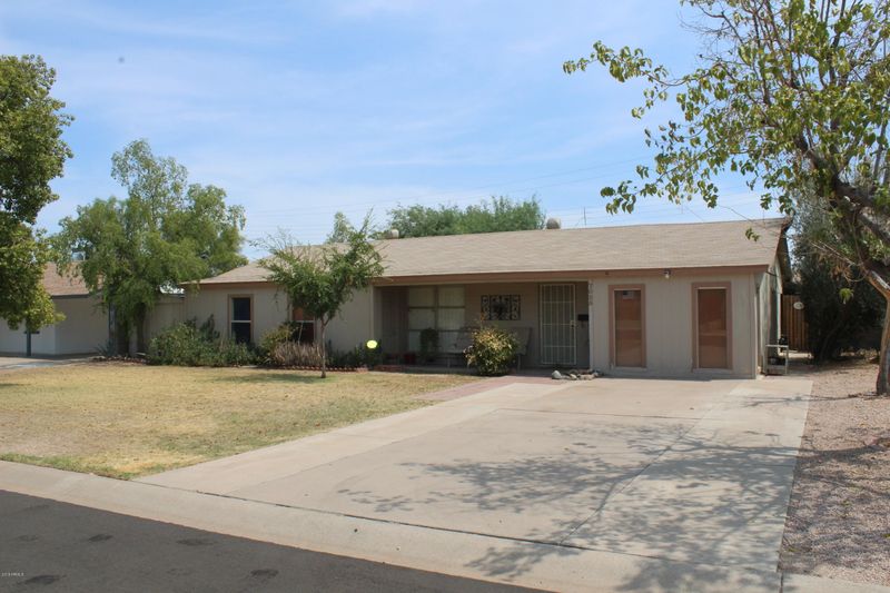 7025 E Cypress St, Scottsdale, AZ 85257