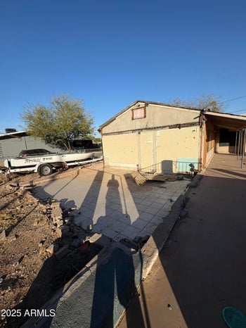 7025 66th Dr, Glendale, AZ 85301