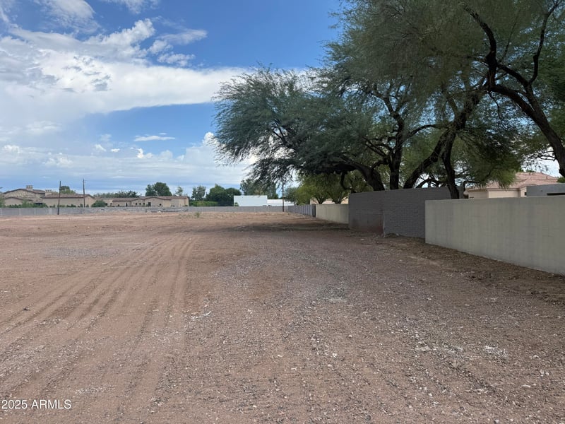 7026 Warner Rd #-, Tempe, AZ 85284