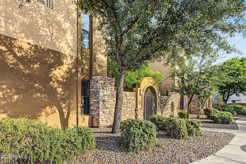 7027 N Scottsdale Rd #212, Paradise Valley, AZ 85253