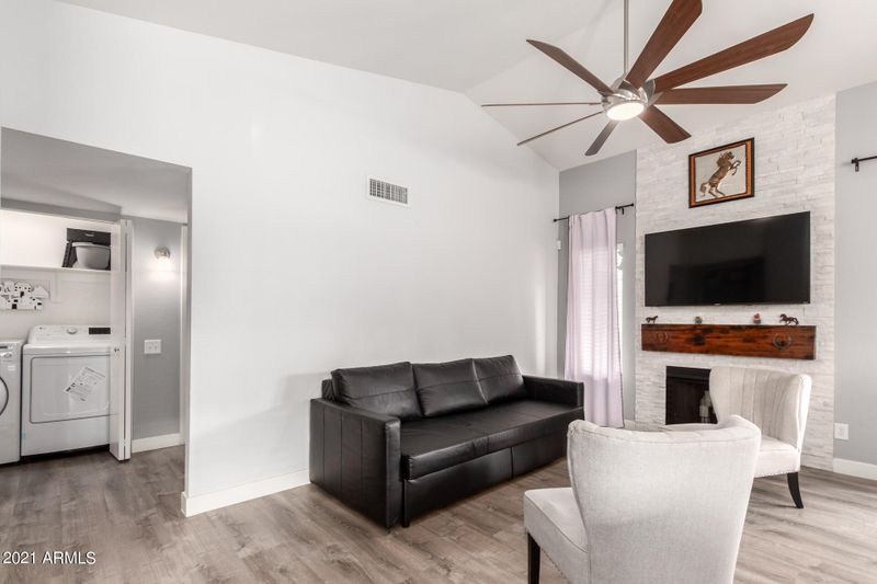 7027 S 43rd Pl, Phoenix, AZ 85042