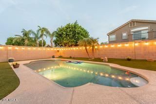 7027 W Blackhawk Dr, Glendale, AZ 85308