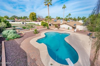 7027 Wagoner Rd, Glendale, AZ 85308