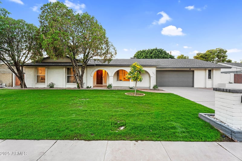 7028 12th Way, Phoenix, AZ 85020