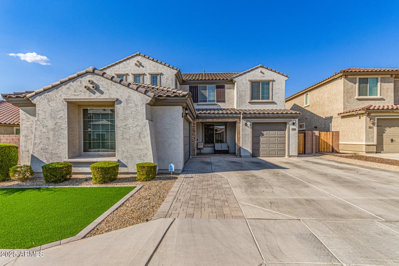 7028 Redbird Rd, Peoria, AZ 85383