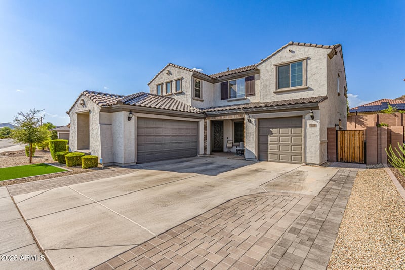 7028 Redbird Rd, Peoria, AZ 85383
