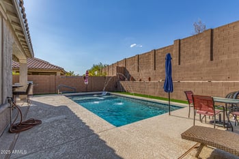 7028 Redbird Rd, Peoria, AZ 85383