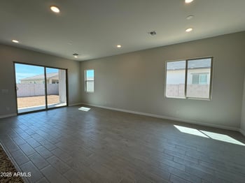 7029 Brushy Bill Rd, San Tan Valley, AZ 85143