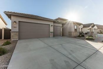 7029 Brushy Bill Rd, San Tan Valley, AZ 85143