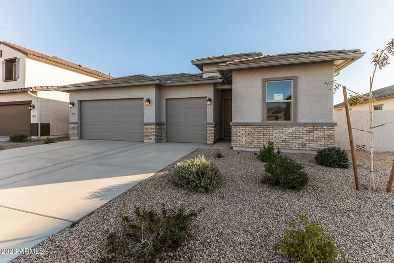 7029 Brushy Bill Rd, San Tan Valley, AZ 85143