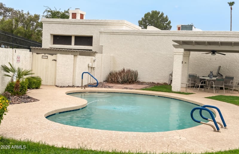 703 Corte Oro --, Phoenix, AZ 85020
