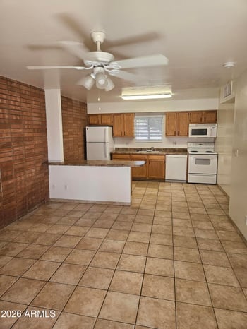 703 Rose Ln #1a, Phoenix, AZ 85013