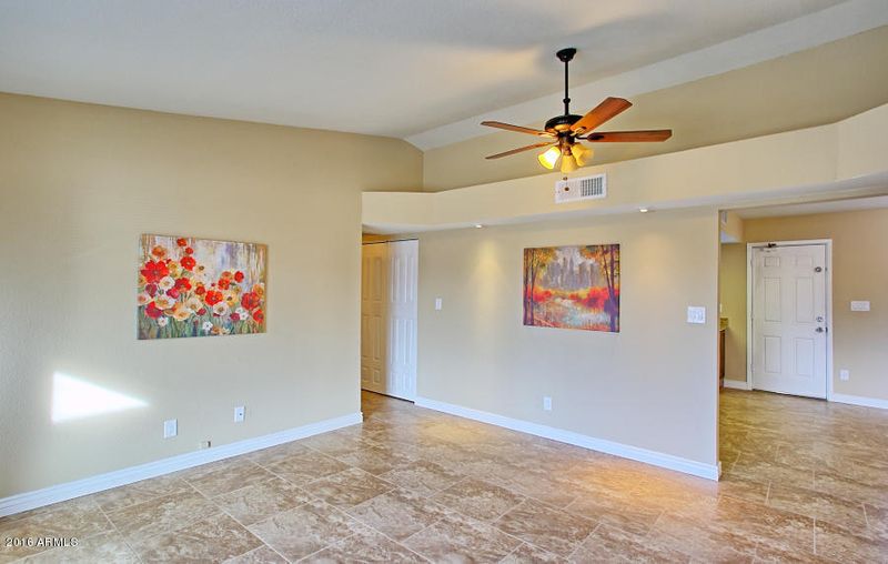 703 S Robin Ln, Mesa, AZ 85204
