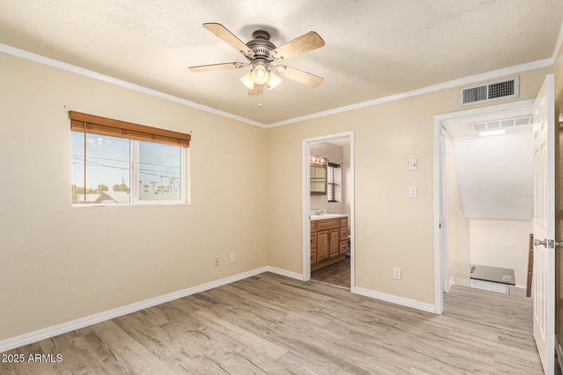 703 Taylor St, Tempe, AZ 85288