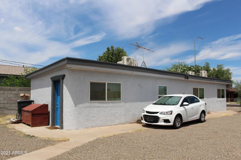 703 W 1st Pl, Mesa, AZ 85201